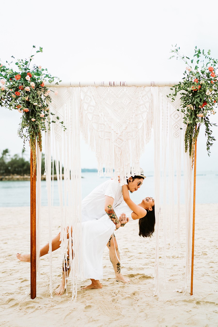 Summer Celebration: Tips for Hosting a Beach Wedding